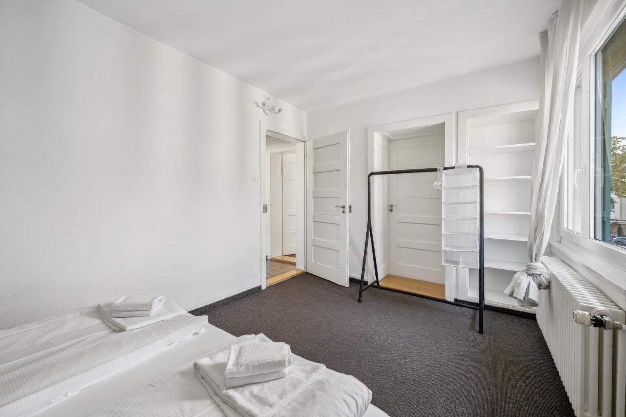 Comfortable Stay In Oerlikon 20 Minutes Away From Zurich Airport Exterior photo
