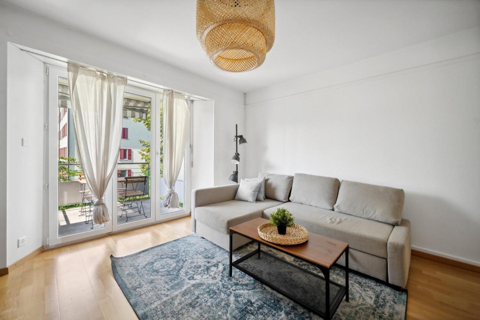 Comfortable Stay In Oerlikon 20 Minutes Away From Zurich Airport Exterior photo